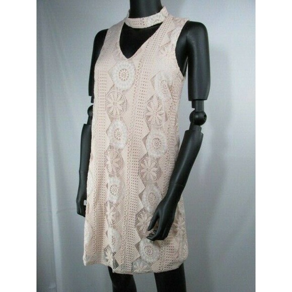 C Label High Chocker Crochet Lace Dress - Picture 3 of 12